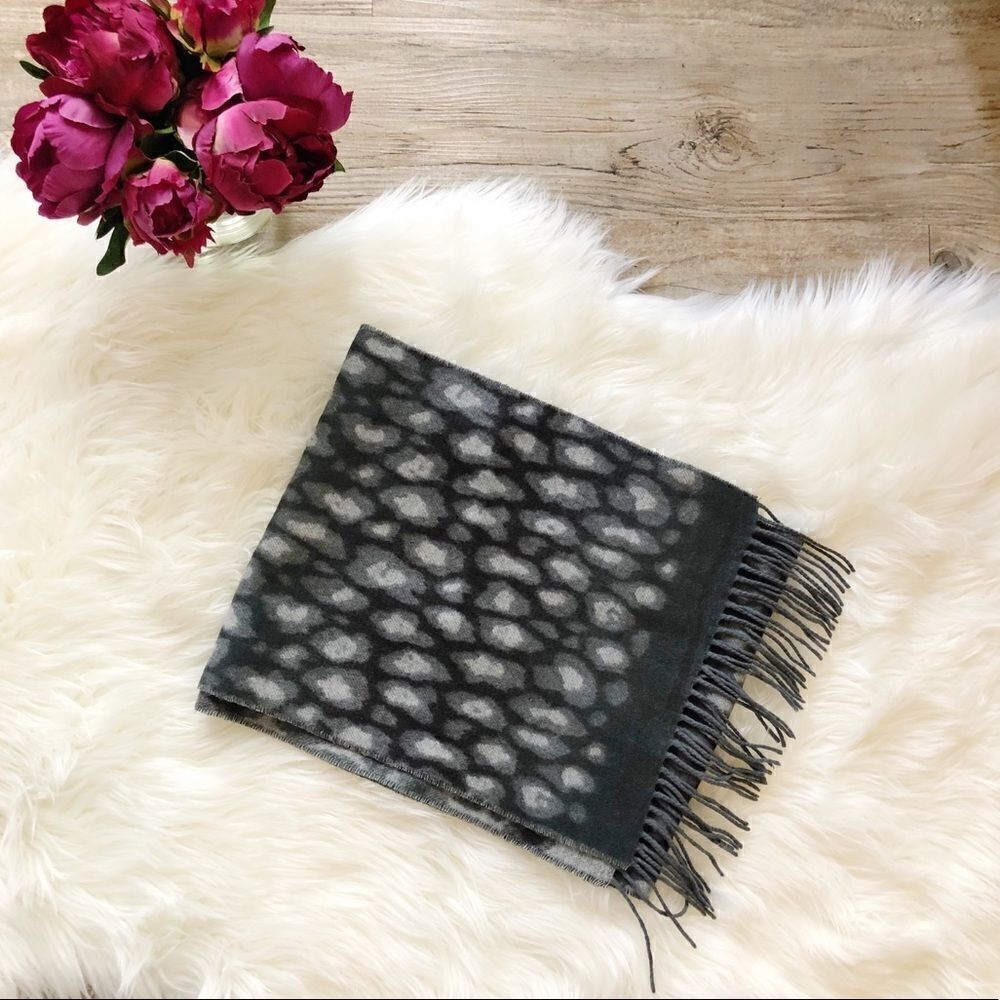 Croft & Barrow scarf 